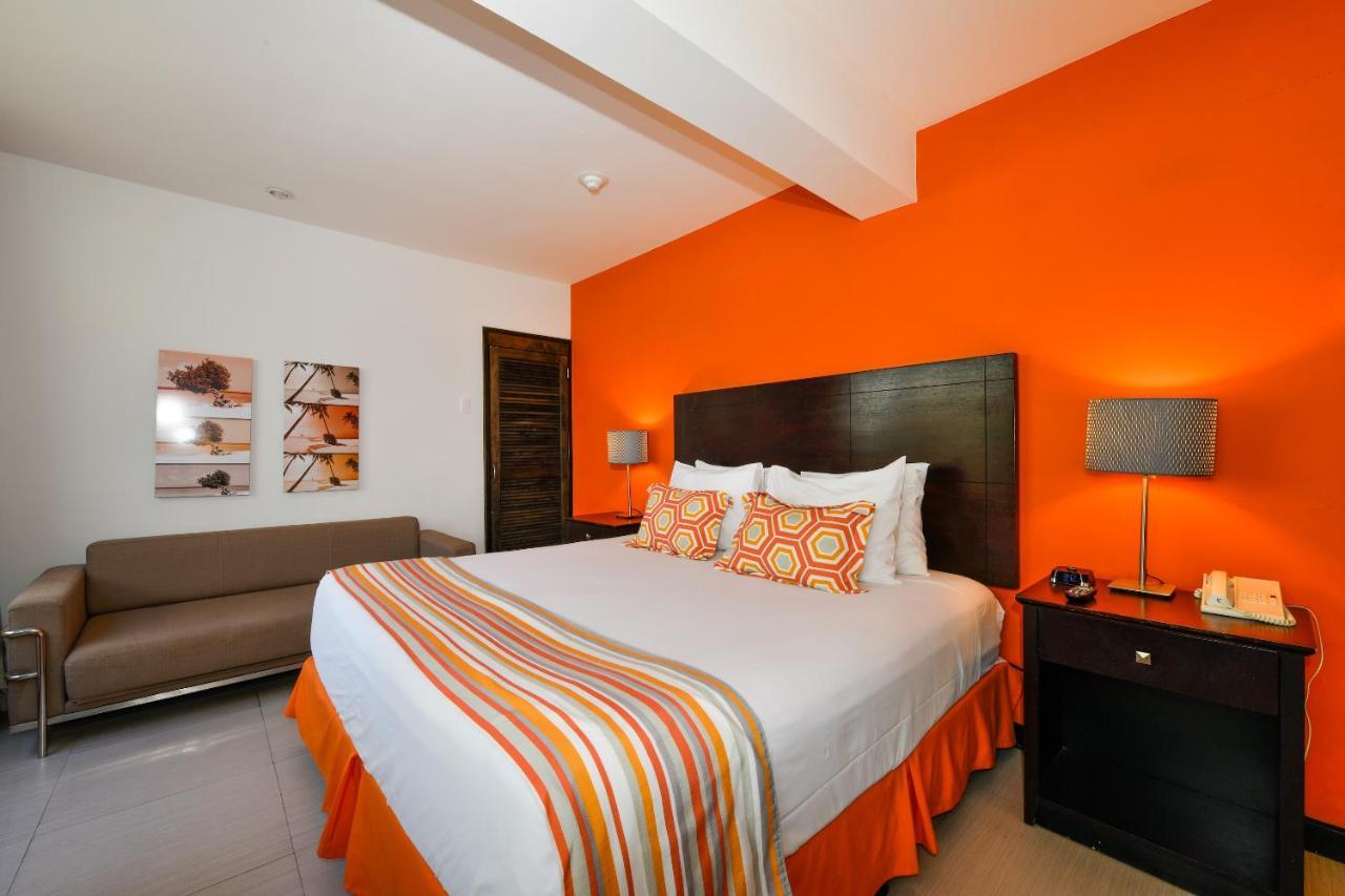 Talk Of The Town Beach Hotel & Beach Club By Gh Hoteles اورانجستاد المظهر الخارجي الصورة