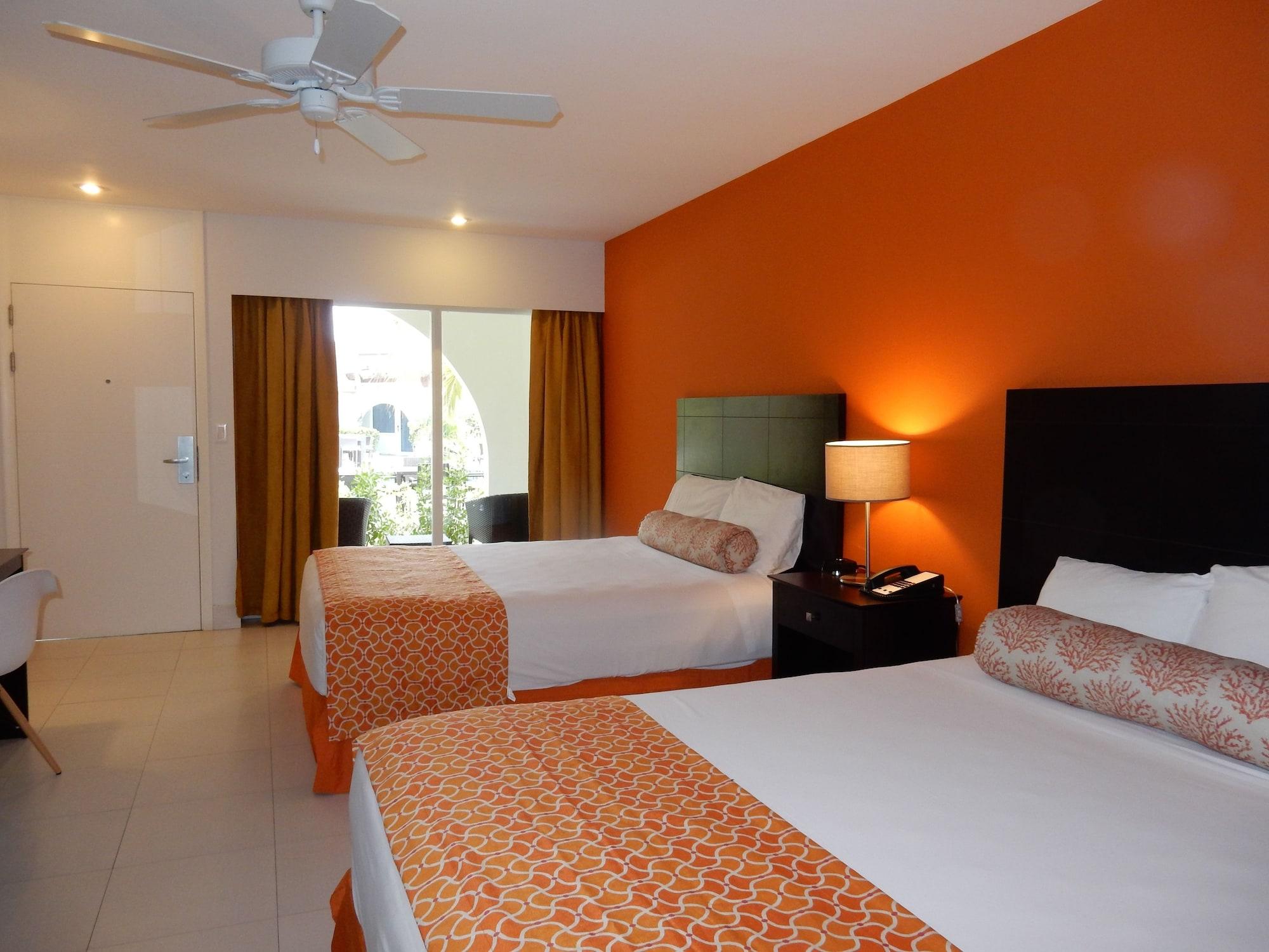 Talk Of The Town Beach Hotel & Beach Club By Gh Hoteles اورانجستاد المظهر الخارجي الصورة