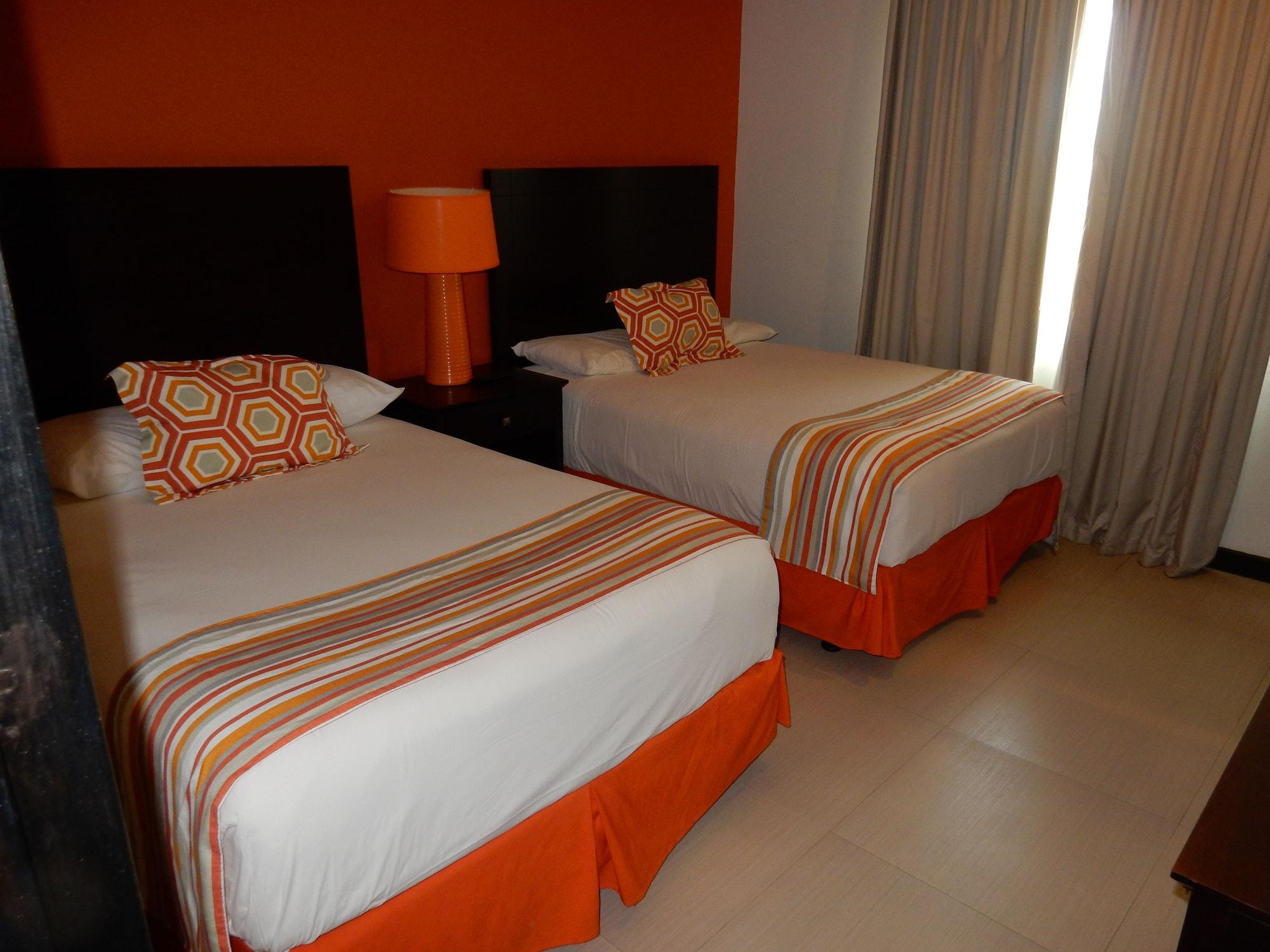 Talk Of The Town Beach Hotel & Beach Club By Gh Hoteles اورانجستاد المظهر الخارجي الصورة