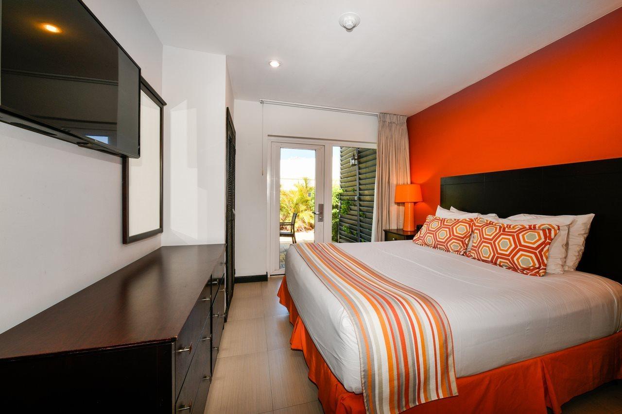Talk Of The Town Beach Hotel & Beach Club By Gh Hoteles اورانجستاد المظهر الخارجي الصورة