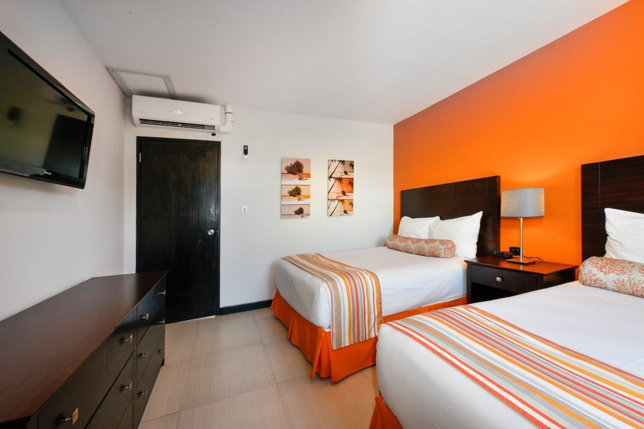 Talk Of The Town Beach Hotel & Beach Club By Gh Hoteles اورانجستاد المظهر الخارجي الصورة
