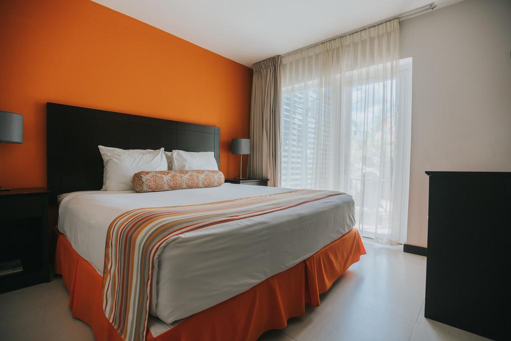 Talk Of The Town Beach Hotel & Beach Club By Gh Hoteles اورانجستاد المظهر الخارجي الصورة
